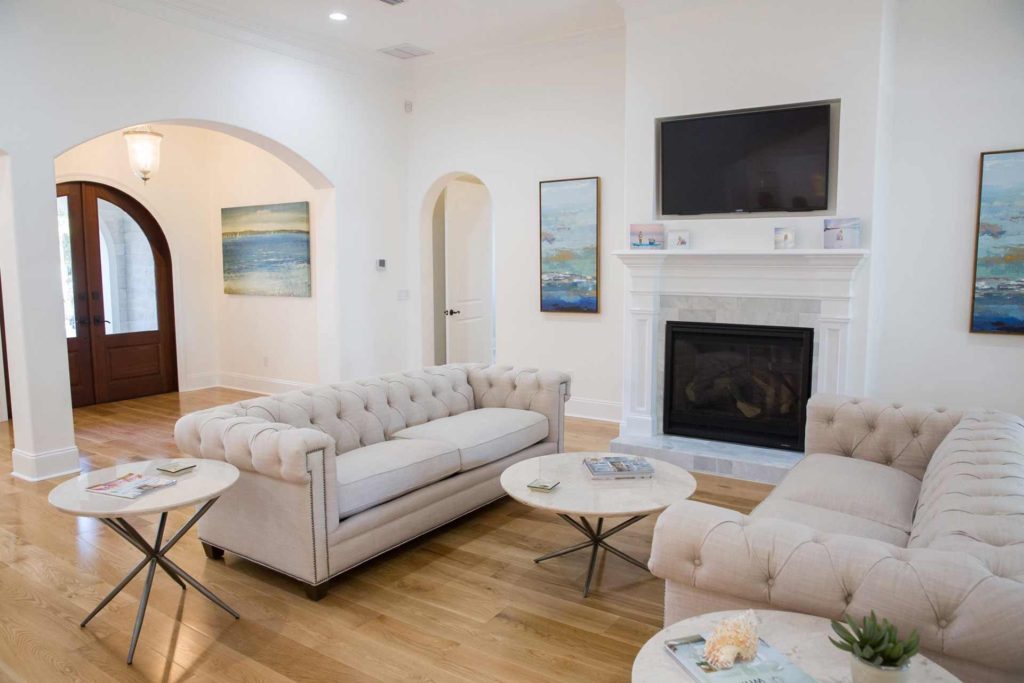 White Oak Character Prefinished Natural