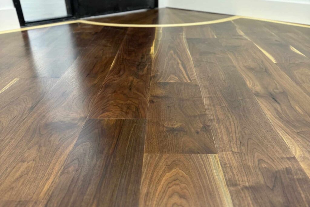 Walnut with Maple Flank